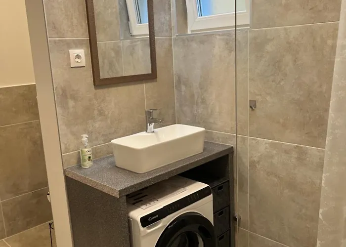 Apartment B2