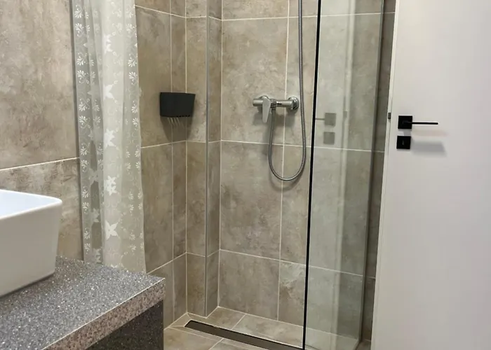 B2 Apartment *