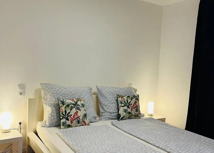B2 Apartment